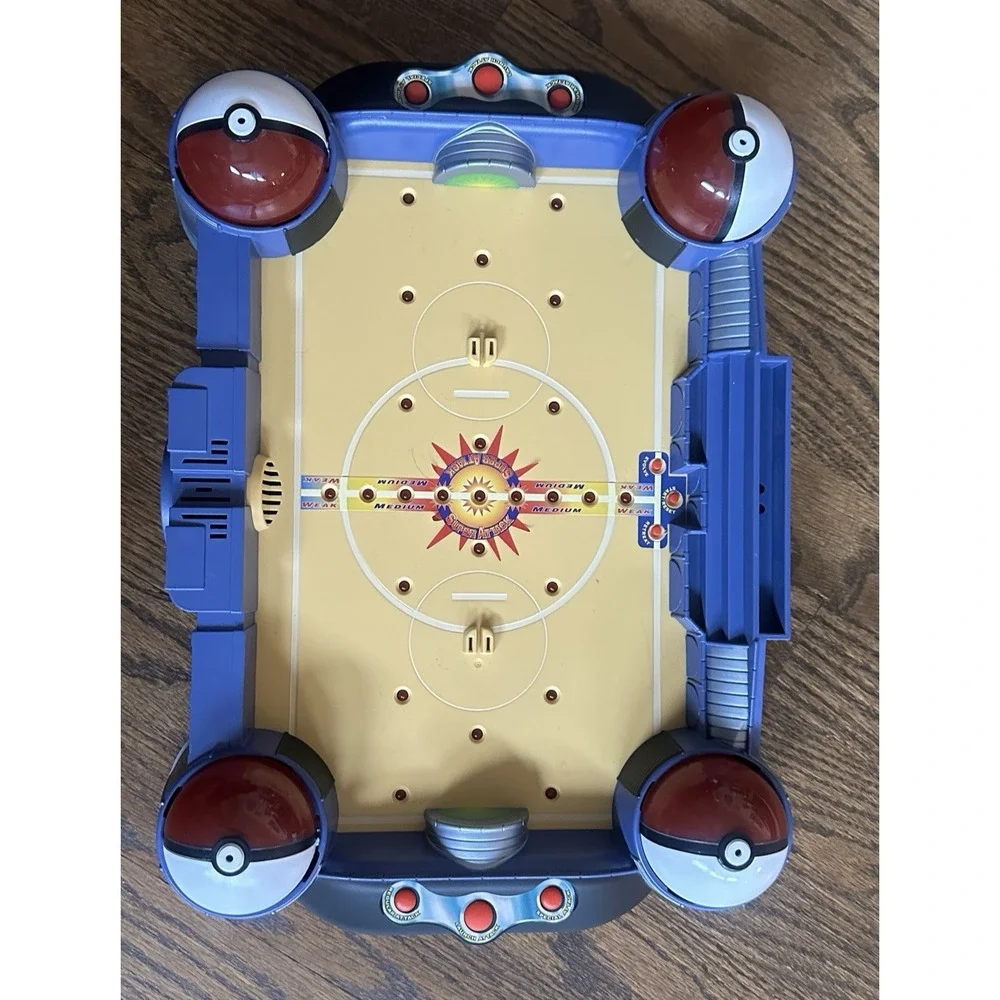 Pokemon ThinkChip Computerized Battle Stadium Board Game Hasbro 2000 Vintage